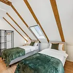 Comfort - 3br Апартаменты *
