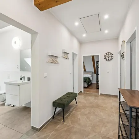 Comfort - 3br